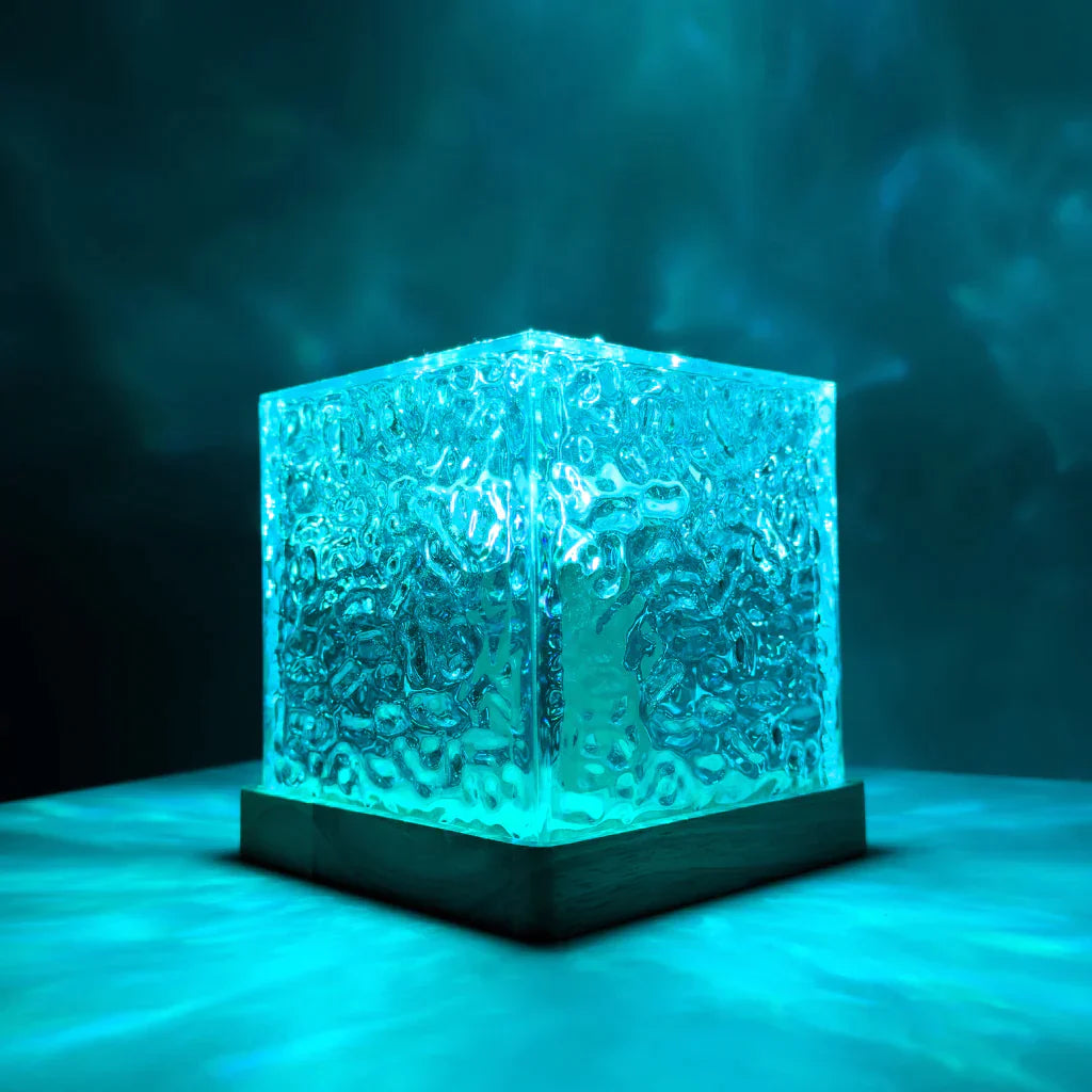 Aqua-Cube Lamp™ | Waan je diep in de zee en geniet van sereniteit en rustgevende kleurgolven