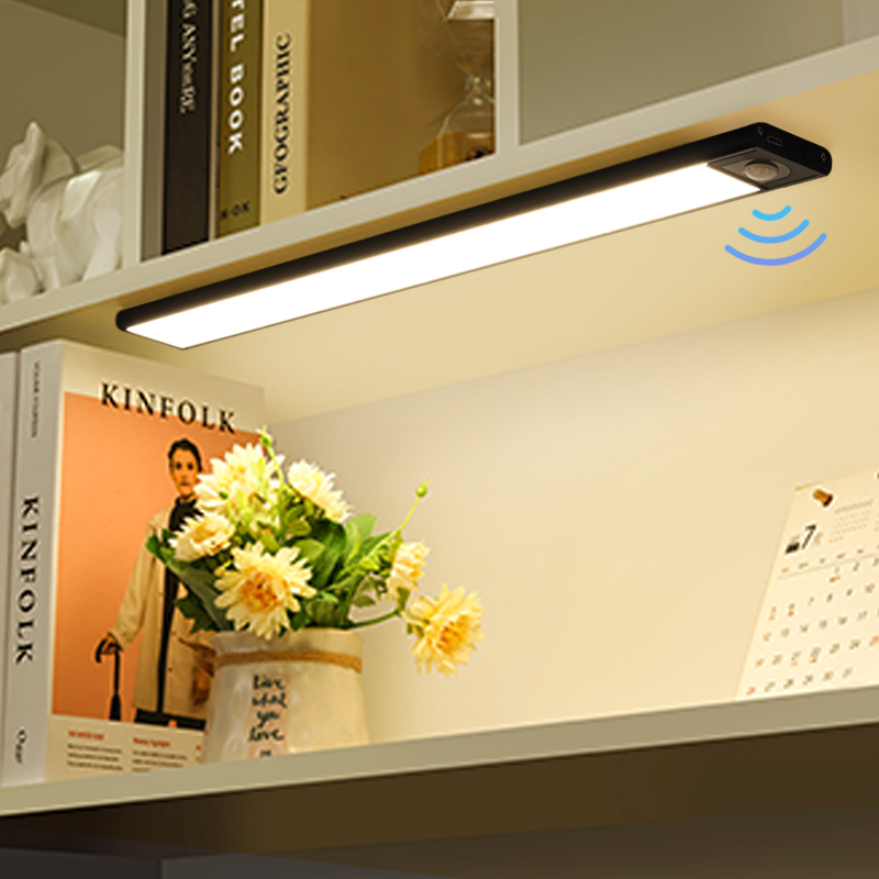 GlowSense™ - LED lamp met bewegingssensor - handig als nachtlamp!