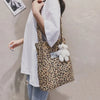Chic Leopard Schoudertas van VivaModa